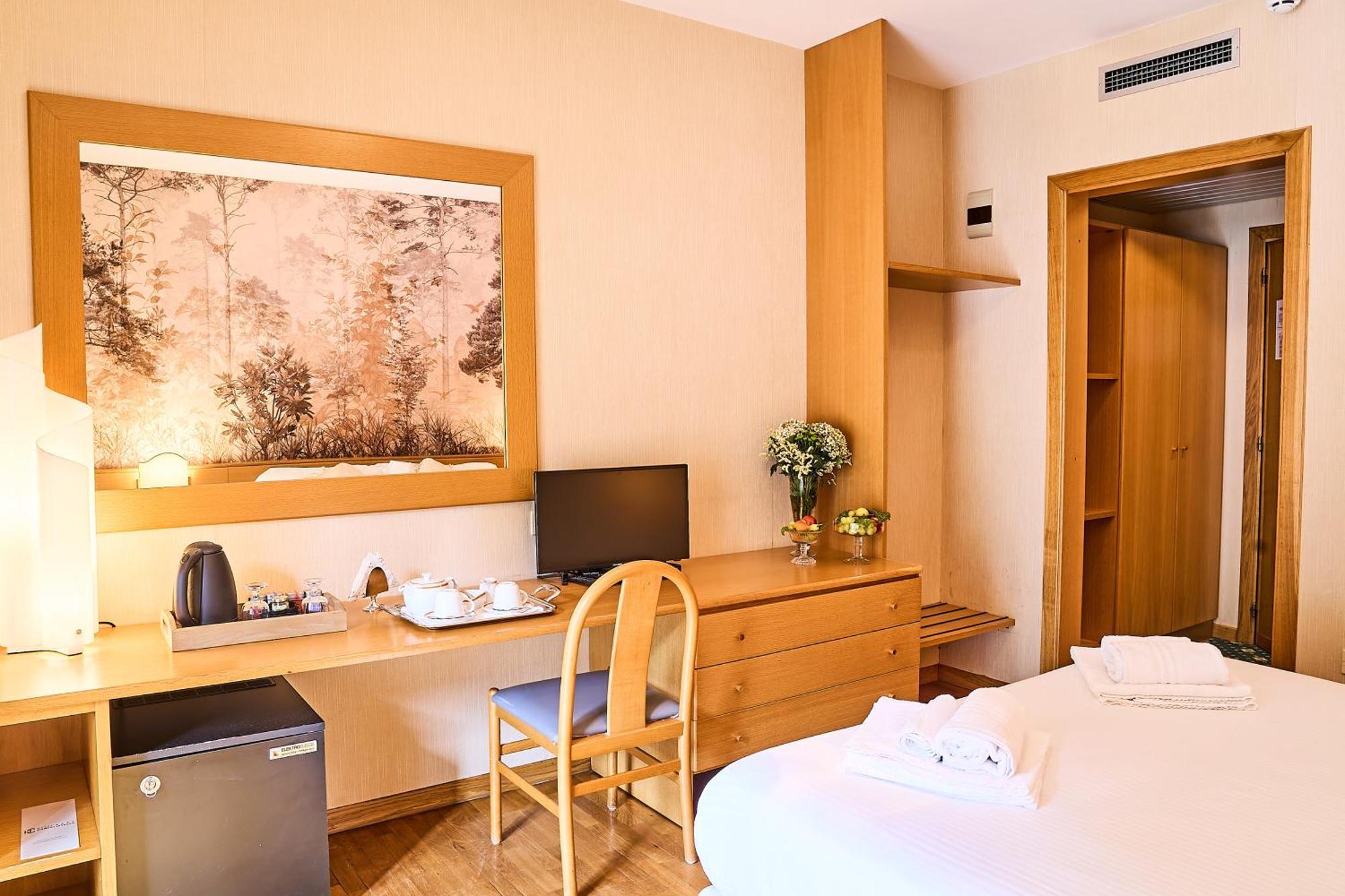 Hotel Camigliatello 카미글리아텔로 실라노 외부 사진