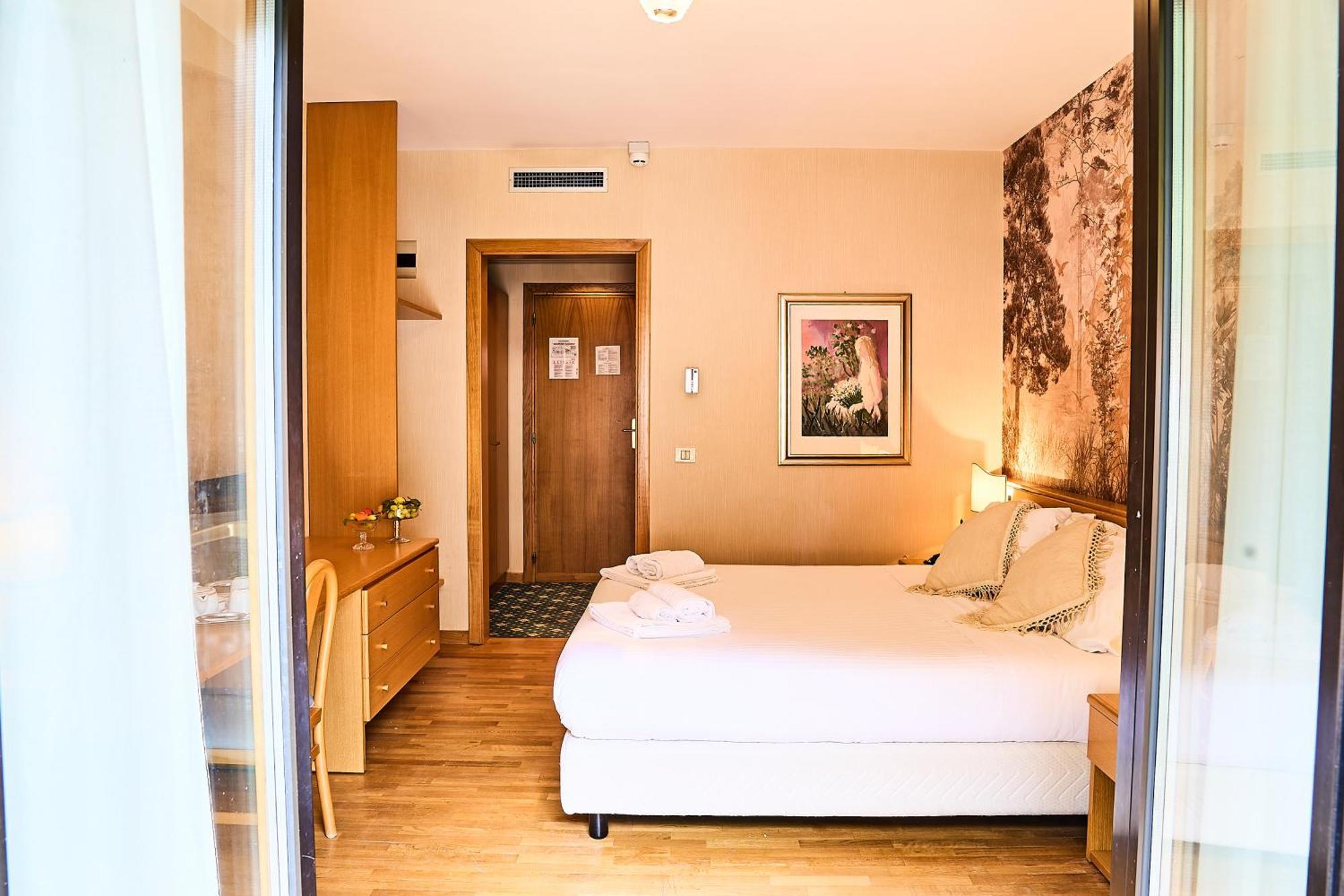 Hotel Camigliatello 카미글리아텔로 실라노 외부 사진